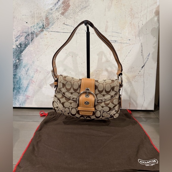 NWT Vintage Coach Soho Signature Flap Shoulder Bag 10602 Rare 2006 Khaki Camel - Picture 3 of 16